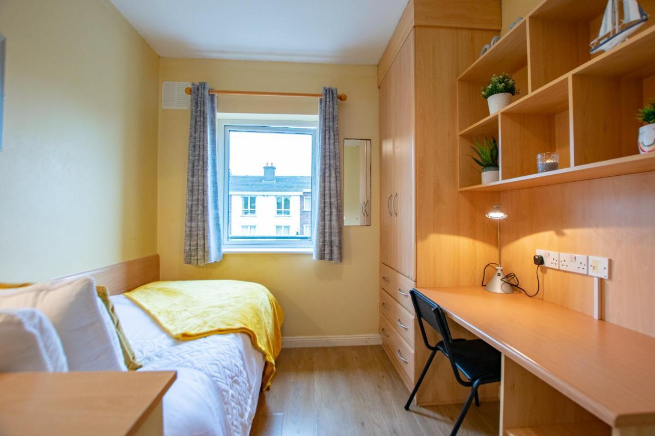 126 - Gort Na Coiribe 4 Bedroom Duplex, By Shortstays Galway Eksteriør bilde